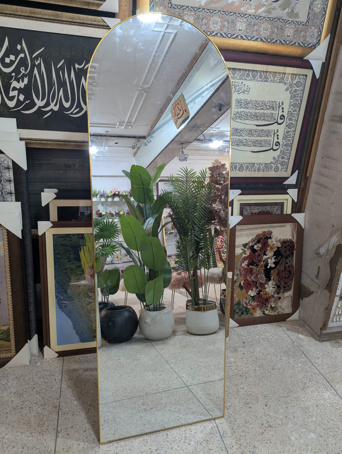 Full Length Floor Standing Mirror (Only Pickup Option from our shop Multan Cantt)